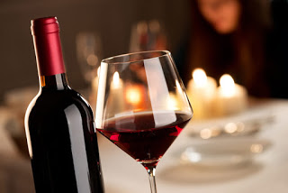 10 Beneficios del vino tinto